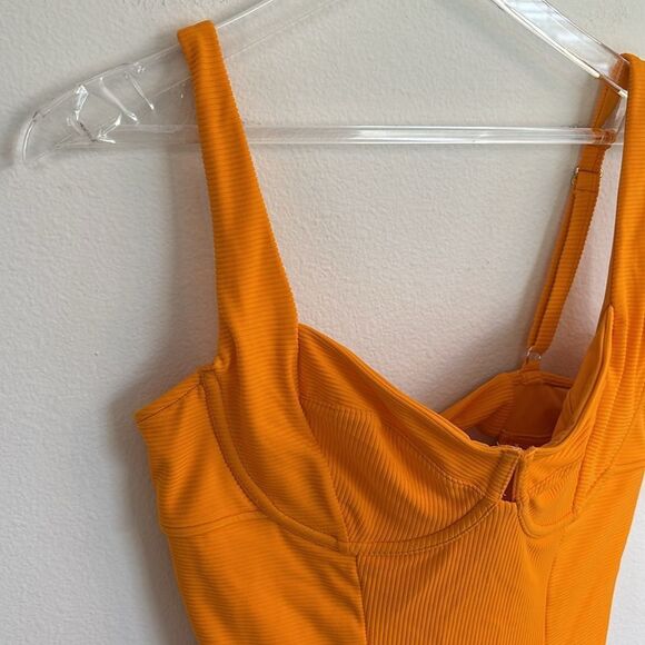 NWT Swimsuits For All GOLD Camille Collection Ribbed One Piece Swimsuit Size L - Picture 4 of 13